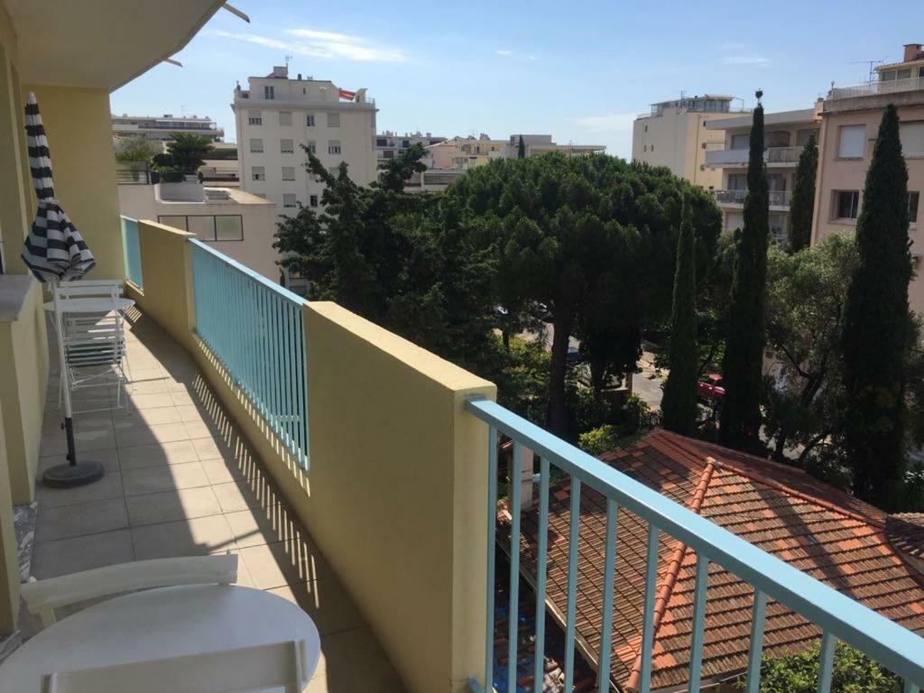 Les Pins Parasols Apartment Cannes Exterior photo